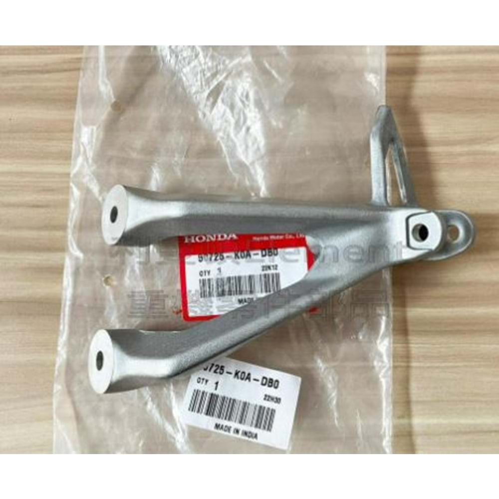 HONDA CB 250 R SOL ARKA BASAMAK BRAKETİ 50725-K0A-DB0