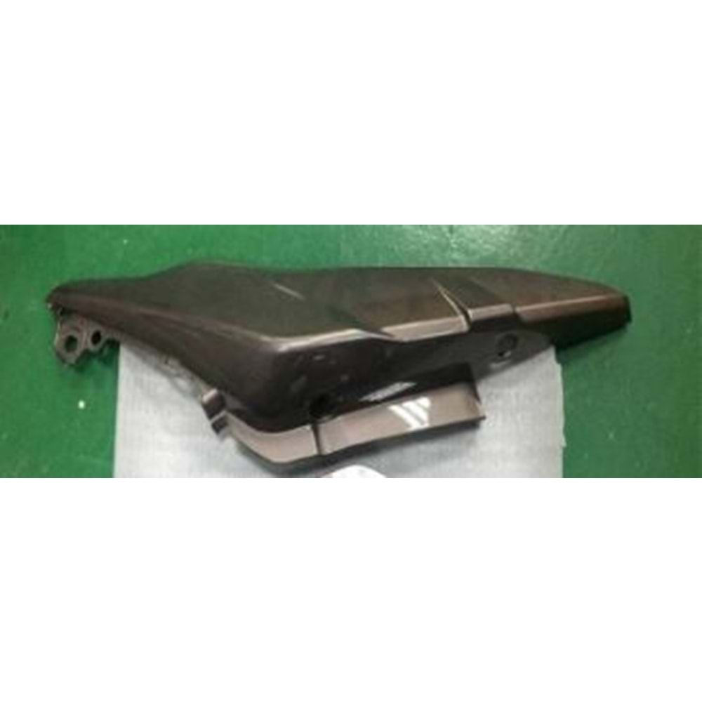 SYM NHT 200 ARKA PANEL SAĞ SİYAH 83500- NH1-000-KH
