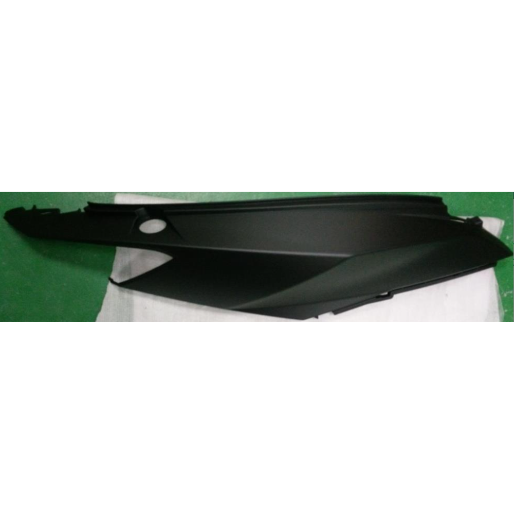 SYM JET 14 125 - JET 14 200 ARKA SAĞ MAT SİYAH PANEL 83500-X8A-000-KC