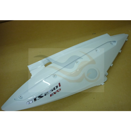 SYM GTS 250 İ EVO SAĞ YAN BEYAZ STİCKERLİ GRENAJ 8350G-HM1-000-QU