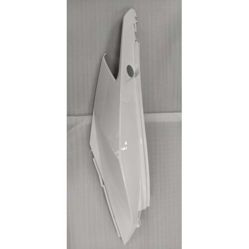 SYM JET 14 125 - JET 14 200 ARKA SAĞ BEYAZ PANEL 83500-X8A-000-WA