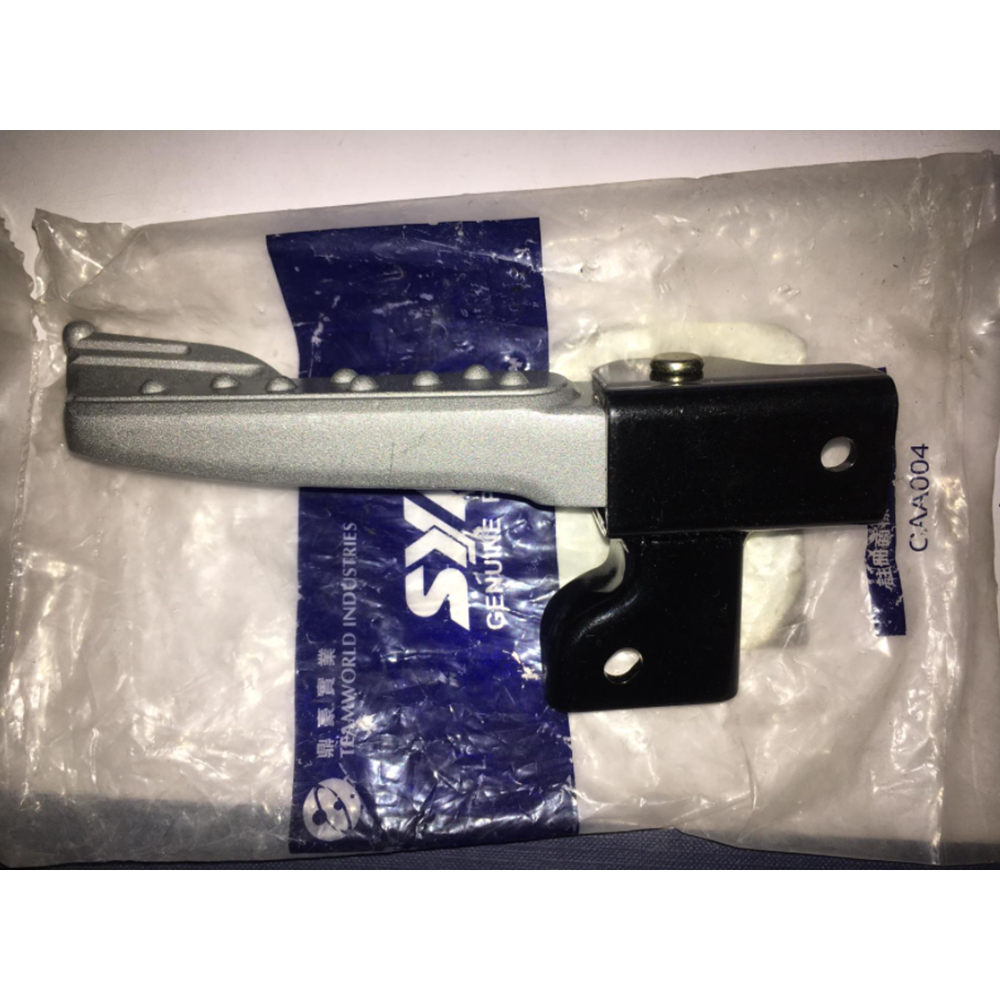 SYM MİO 100 Yolcu Basamak Demiri Komple SOL 50720-A8A-000