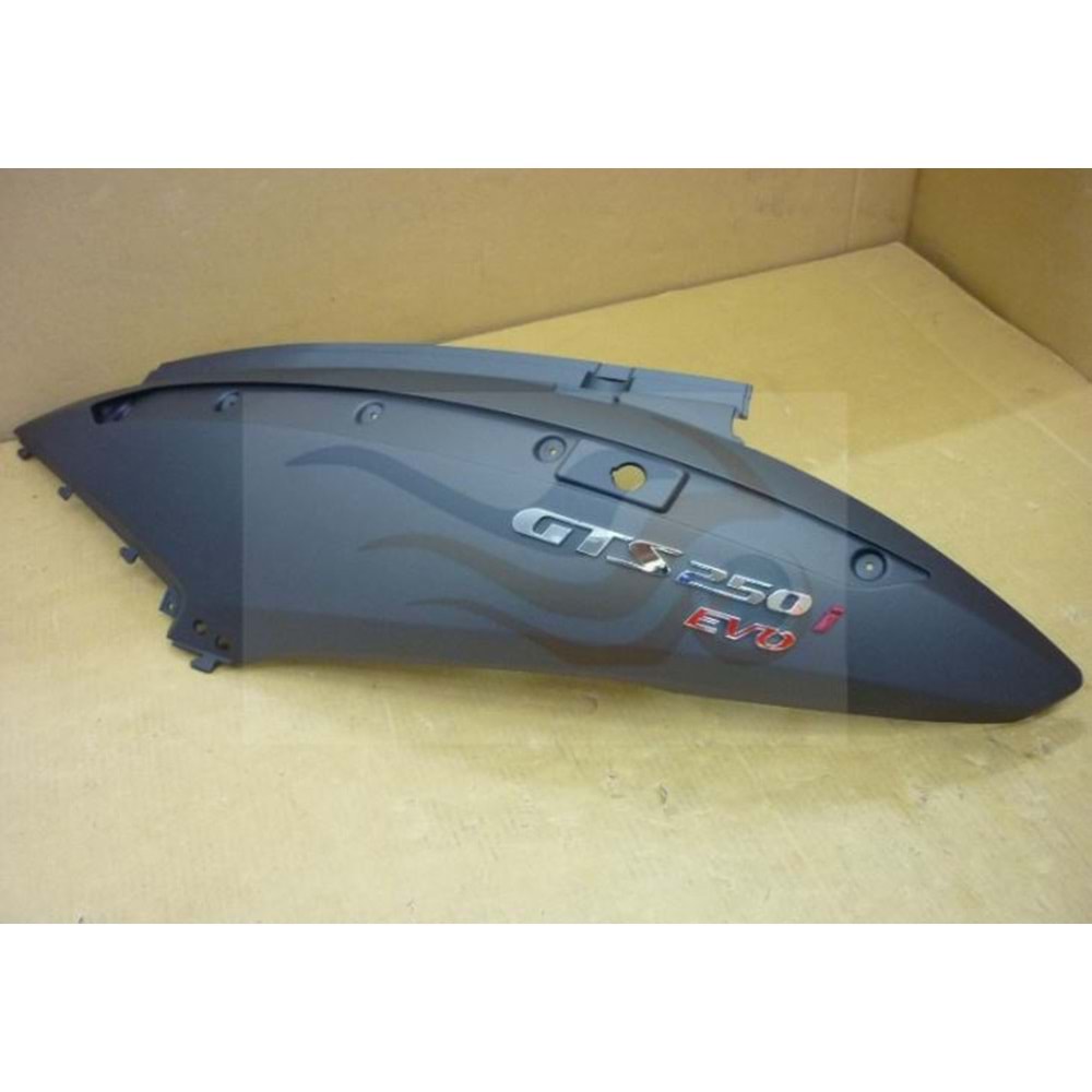 SYM GTS 250 İE EVO SOL PANEL SELE ALTI GRENAJ 8360G-HM1-000-IL