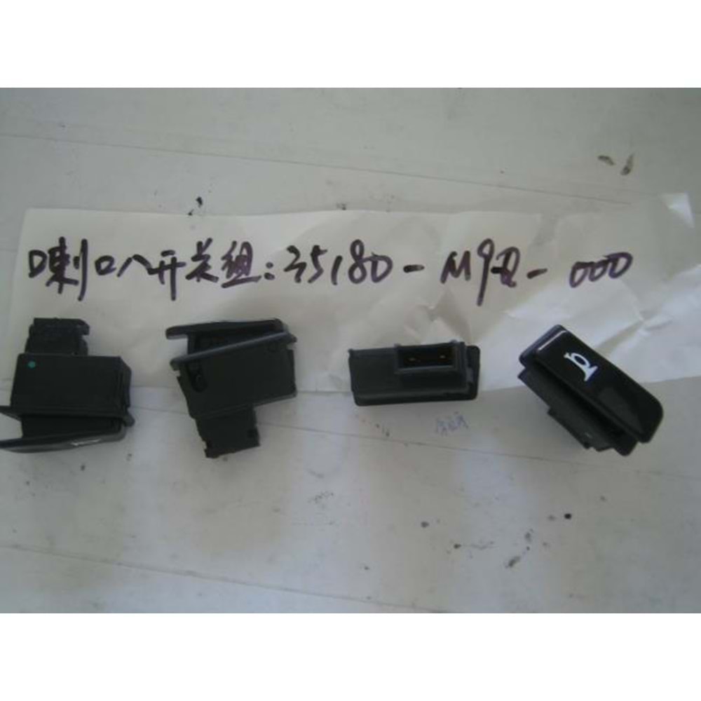 SYM X PRO 125 KORNA KUMANDA DÜĞMESİ 35180-M9Q-000